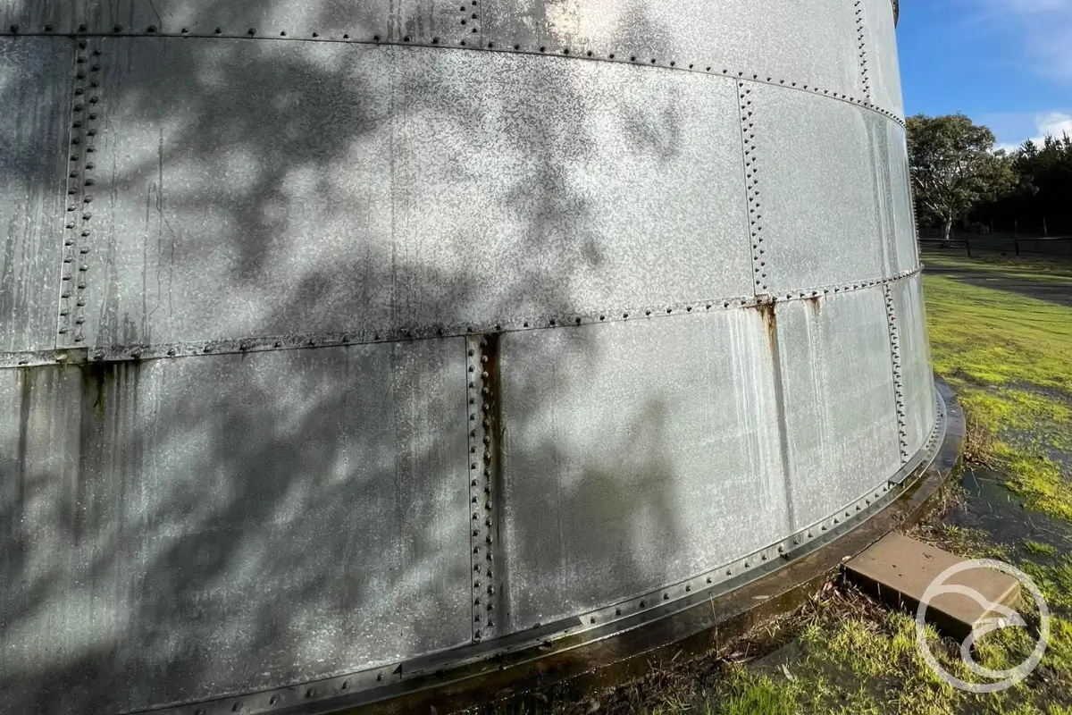 sectional tank joint leaks
